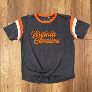 Med. “VIRGINIA CAVALIERS” Tie Bottom T-Shirt! Super Comfy!